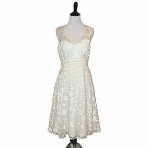 ModCloth Geode Ivory A-Line midi dress Size Small